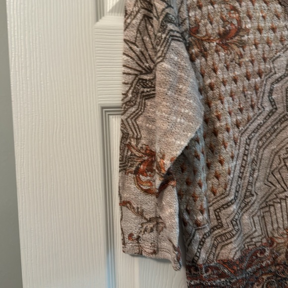 BLEU Top - Picture 5 of 6